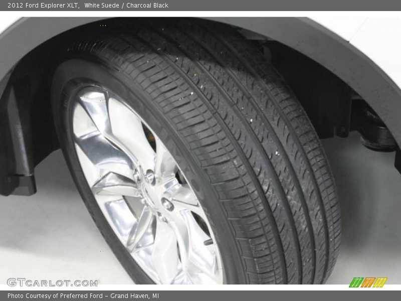 White Suede / Charcoal Black 2012 Ford Explorer XLT