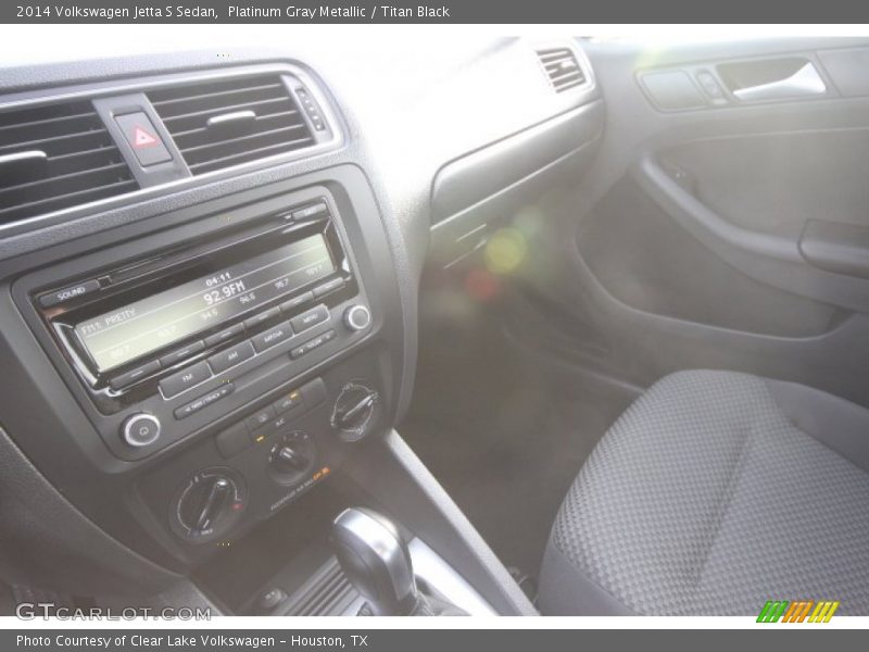 Platinum Gray Metallic / Titan Black 2014 Volkswagen Jetta S Sedan