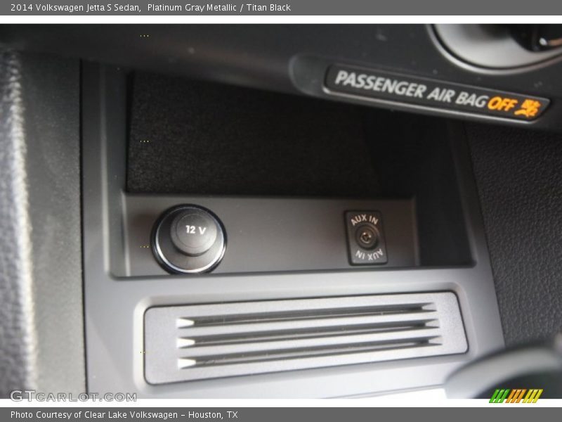 Platinum Gray Metallic / Titan Black 2014 Volkswagen Jetta S Sedan