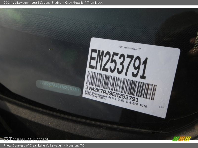 Platinum Gray Metallic / Titan Black 2014 Volkswagen Jetta S Sedan