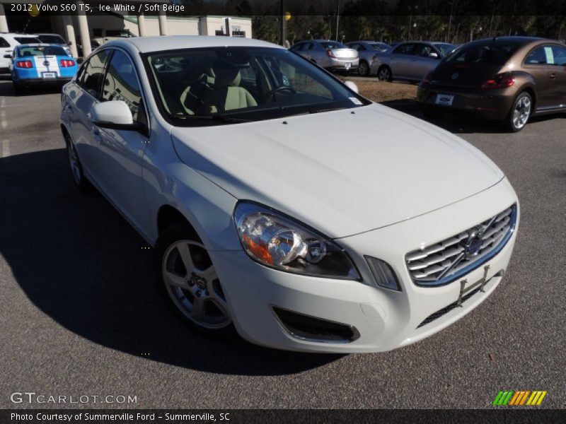 Ice White / Soft Beige 2012 Volvo S60 T5