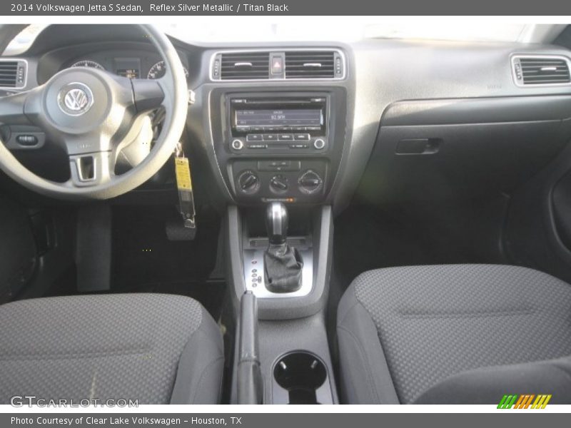 Reflex Silver Metallic / Titan Black 2014 Volkswagen Jetta S Sedan