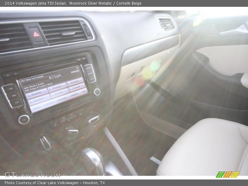 Moonrock Silver Metallic / Cornsilk Beige 2014 Volkswagen Jetta TDI Sedan