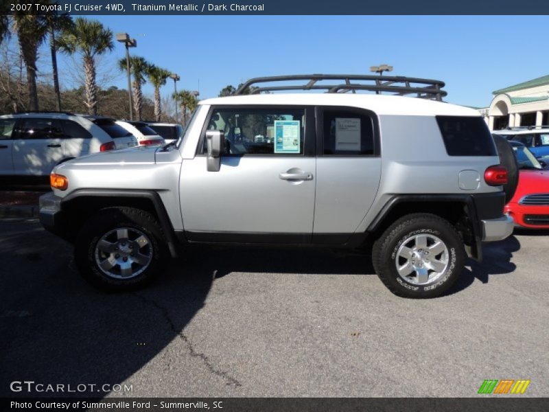 Titanium Metallic / Dark Charcoal 2007 Toyota FJ Cruiser 4WD