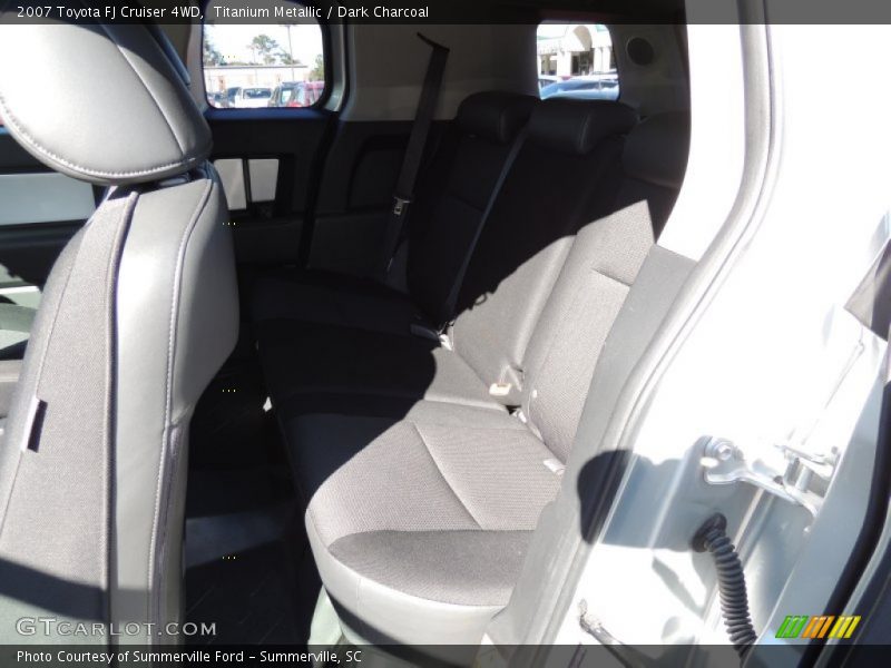 Titanium Metallic / Dark Charcoal 2007 Toyota FJ Cruiser 4WD