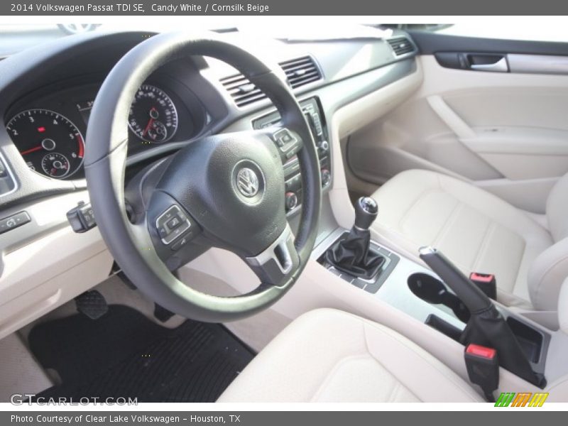 Candy White / Cornsilk Beige 2014 Volkswagen Passat TDI SE