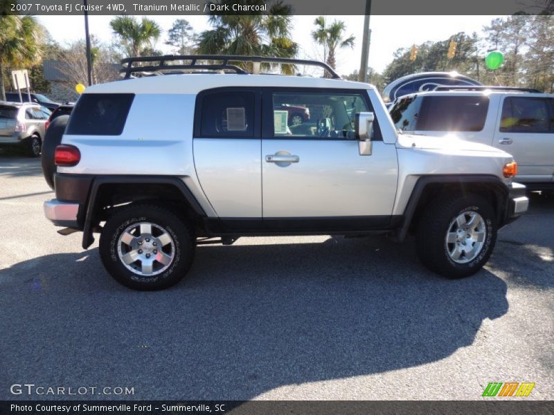 Titanium Metallic / Dark Charcoal 2007 Toyota FJ Cruiser 4WD