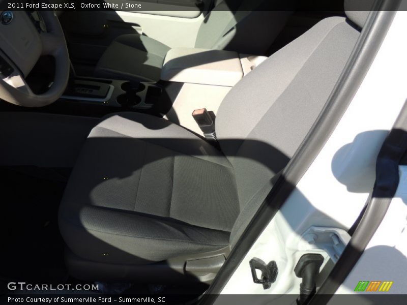 Oxford White / Stone 2011 Ford Escape XLS