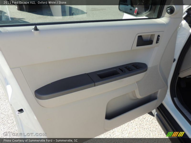 Oxford White / Stone 2011 Ford Escape XLS