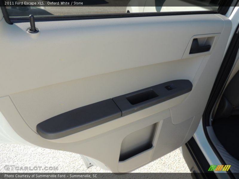 Oxford White / Stone 2011 Ford Escape XLS