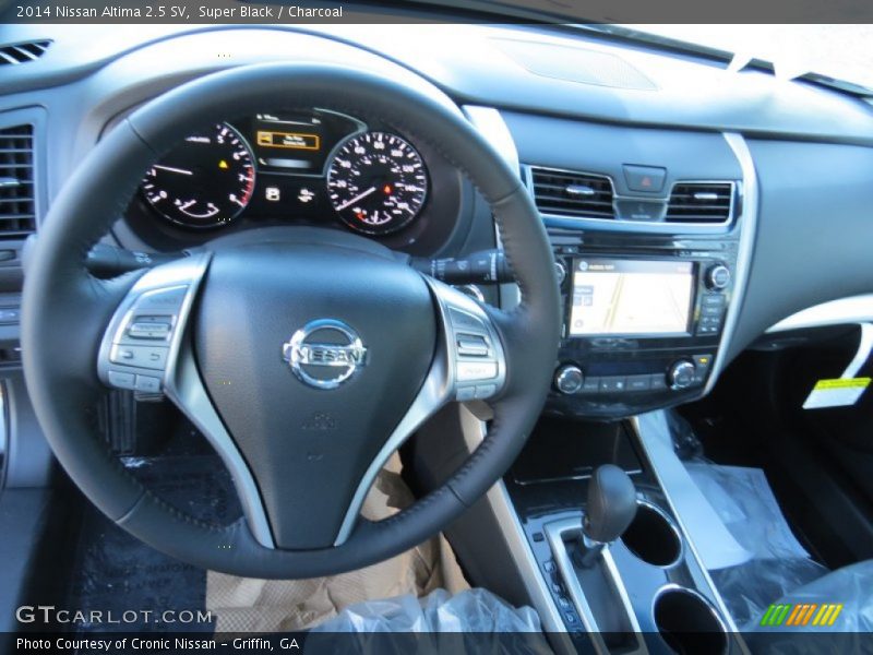 Super Black / Charcoal 2014 Nissan Altima 2.5 SV