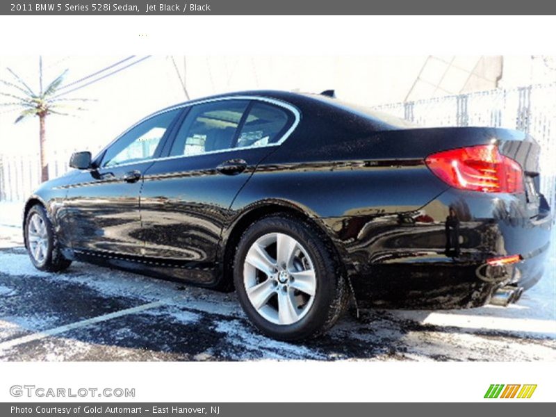 Jet Black / Black 2011 BMW 5 Series 528i Sedan