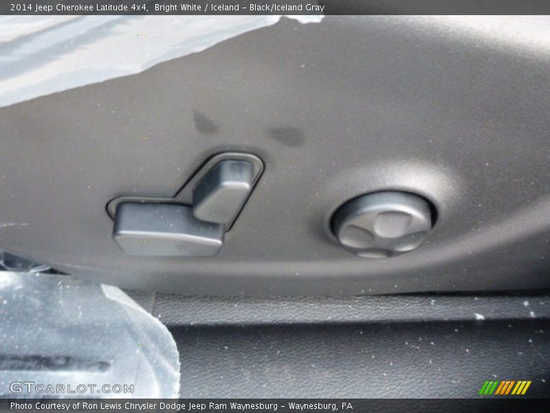 Bright White / Iceland - Black/Iceland Gray 2014 Jeep Cherokee Latitude 4x4