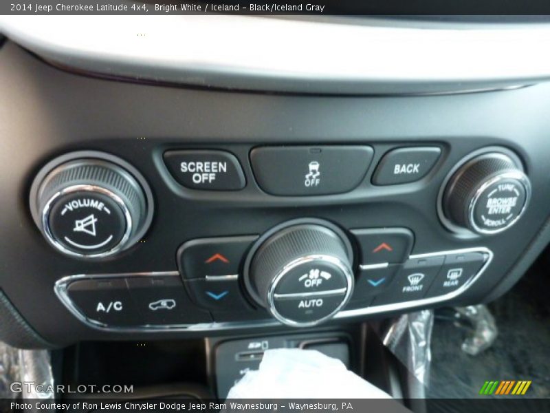 Bright White / Iceland - Black/Iceland Gray 2014 Jeep Cherokee Latitude 4x4