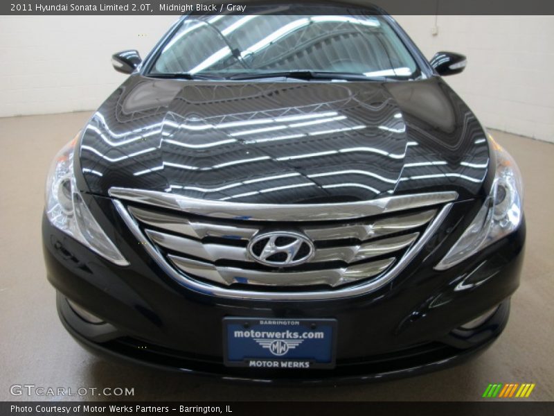 Midnight Black / Gray 2011 Hyundai Sonata Limited 2.0T