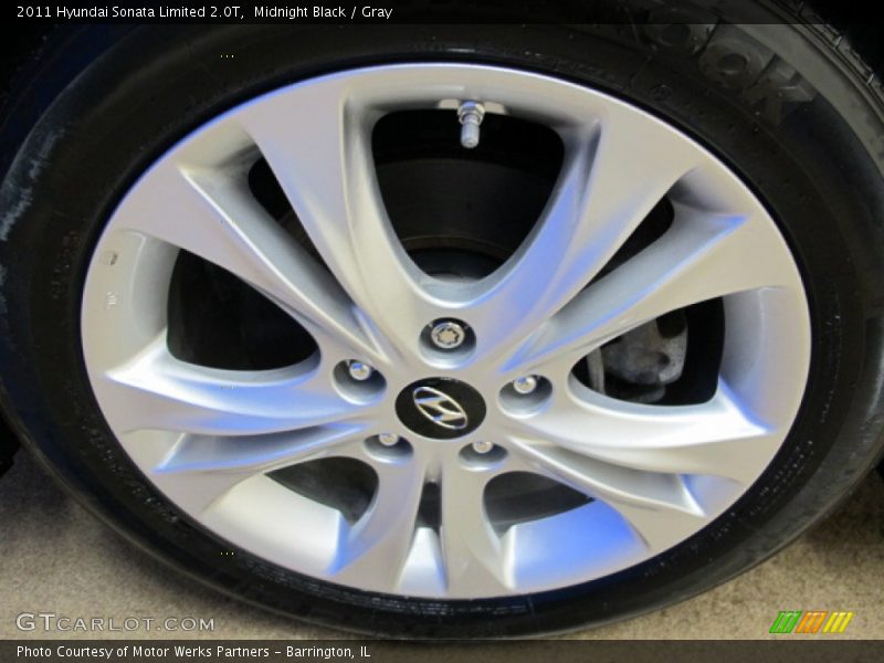 Midnight Black / Gray 2011 Hyundai Sonata Limited 2.0T
