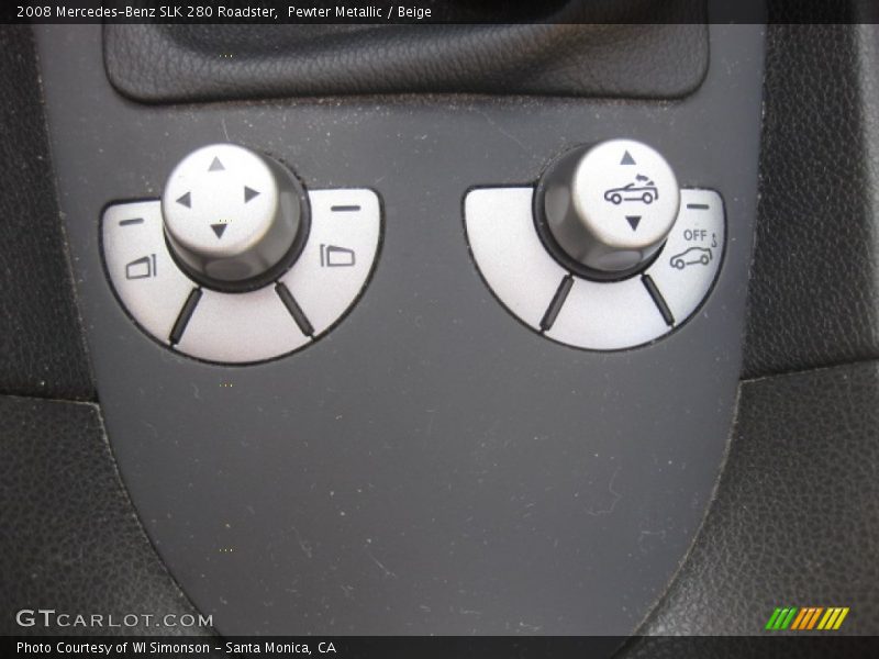 Controls of 2008 SLK 280 Roadster