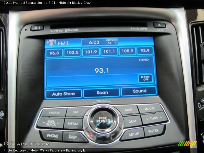 Midnight Black / Gray 2011 Hyundai Sonata Limited 2.0T