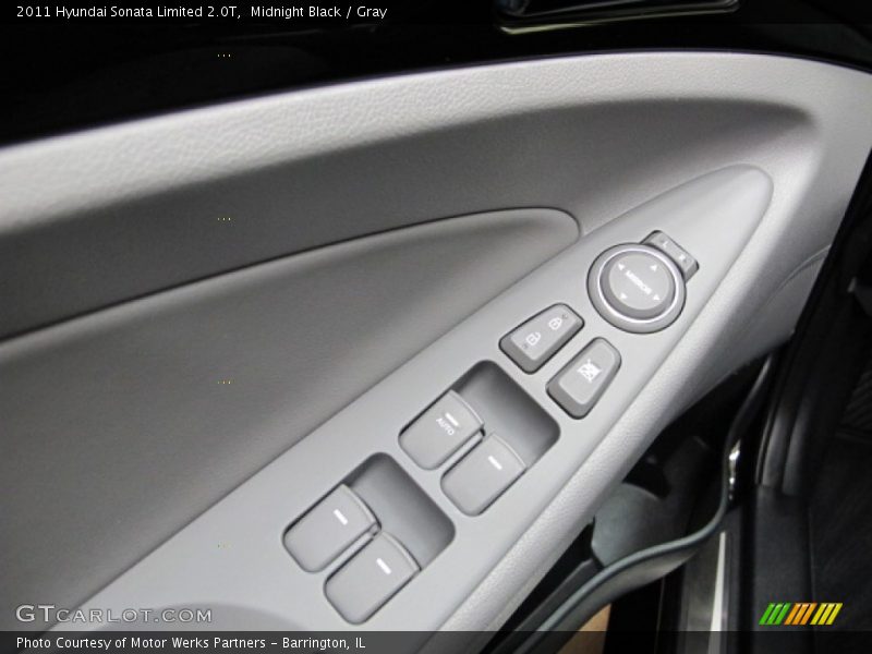 Midnight Black / Gray 2011 Hyundai Sonata Limited 2.0T