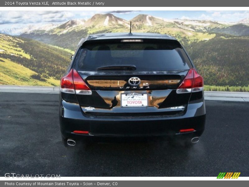 Attitude Black Metallic / Ivory 2014 Toyota Venza XLE