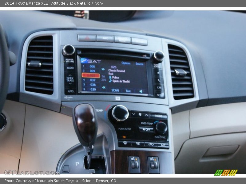 Attitude Black Metallic / Ivory 2014 Toyota Venza XLE