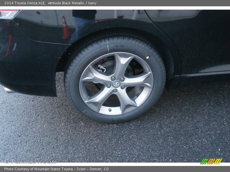 Attitude Black Metallic / Ivory 2014 Toyota Venza XLE