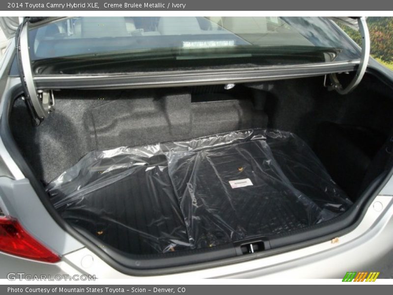 Creme Brulee Metallic / Ivory 2014 Toyota Camry Hybrid XLE