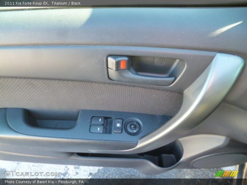 Titanium / Black 2011 Kia Forte Koup EX