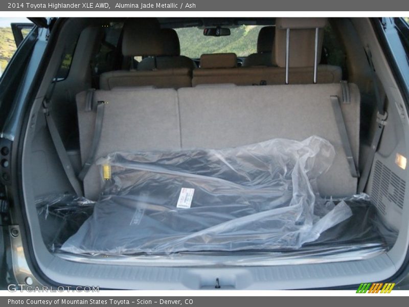 Alumina Jade Metallic / Ash 2014 Toyota Highlander XLE AWD