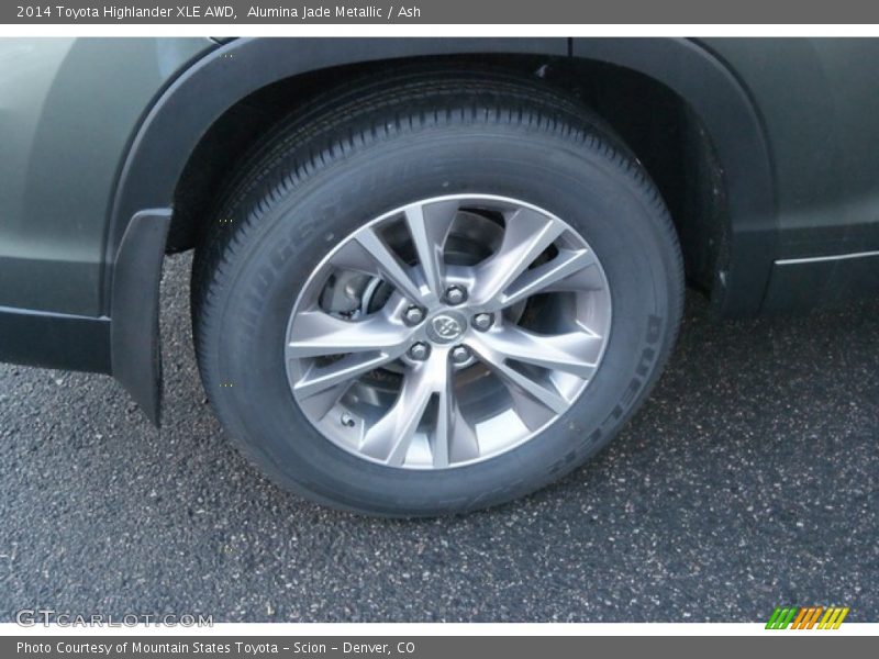 Alumina Jade Metallic / Ash 2014 Toyota Highlander XLE AWD