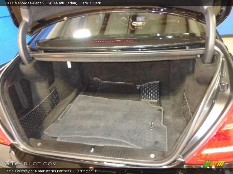 Black / Black 2011 Mercedes-Benz S 550 4Matic Sedan