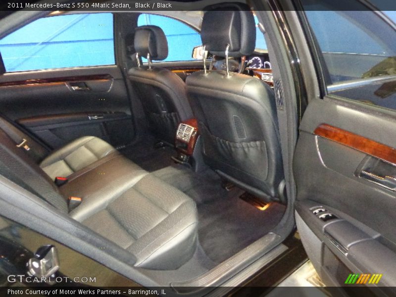 Black / Black 2011 Mercedes-Benz S 550 4Matic Sedan