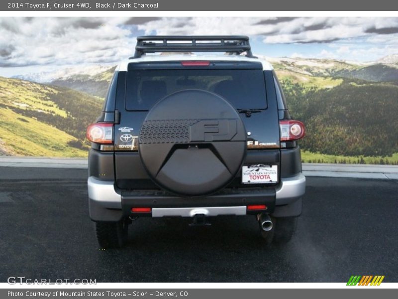 Black / Dark Charcoal 2014 Toyota FJ Cruiser 4WD