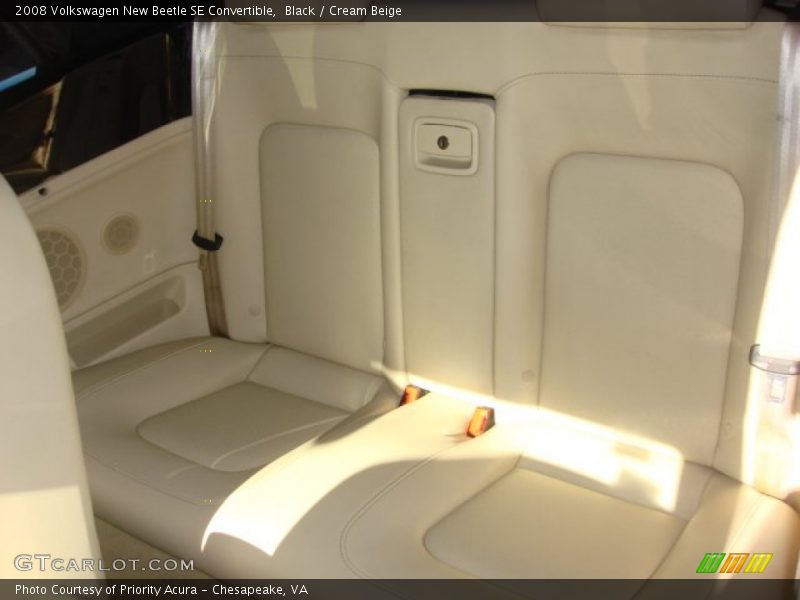 Black / Cream Beige 2008 Volkswagen New Beetle SE Convertible