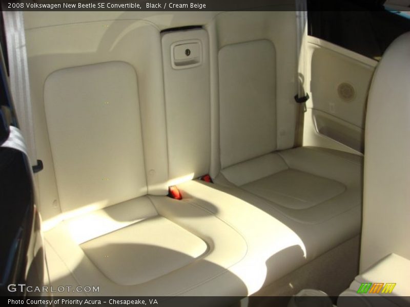 Black / Cream Beige 2008 Volkswagen New Beetle SE Convertible