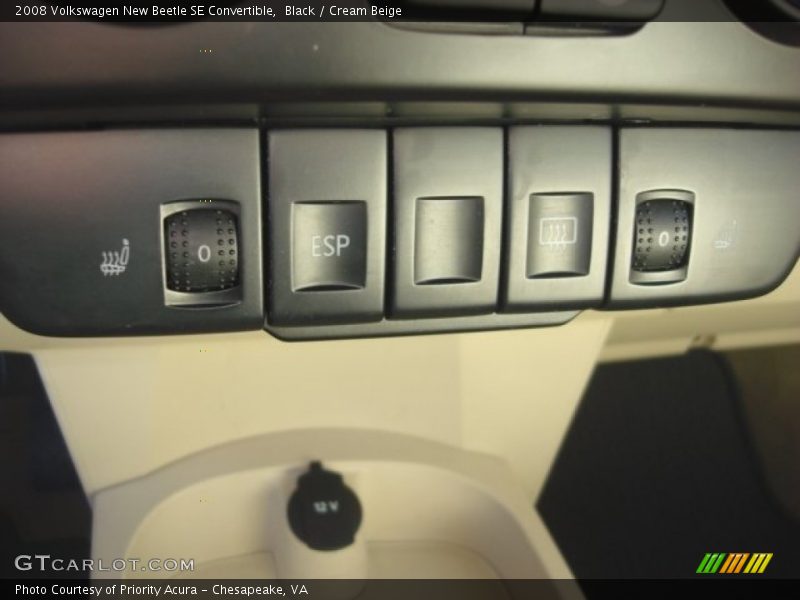 Black / Cream Beige 2008 Volkswagen New Beetle SE Convertible