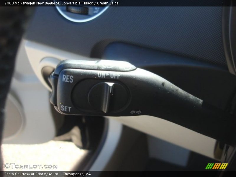 Black / Cream Beige 2008 Volkswagen New Beetle SE Convertible