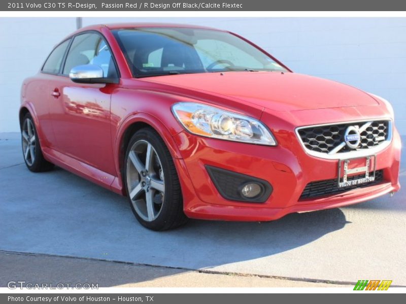 Passion Red / R Design Off Black/Calcite Flextec 2011 Volvo C30 T5 R-Design