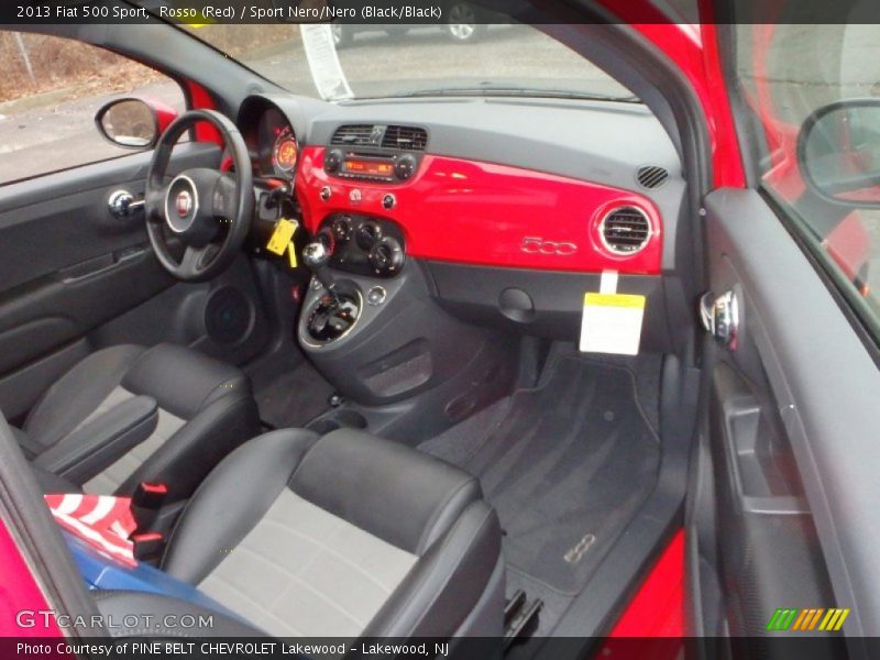 Rosso (Red) / Sport Nero/Nero (Black/Black) 2013 Fiat 500 Sport