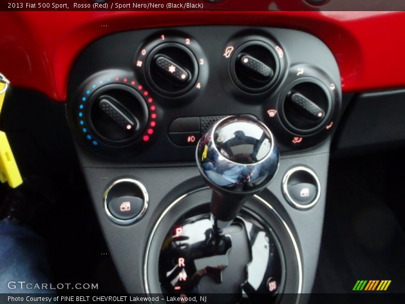 Rosso (Red) / Sport Nero/Nero (Black/Black) 2013 Fiat 500 Sport