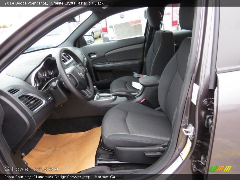 Granite Crystal Metallic / Black 2014 Dodge Avenger SE