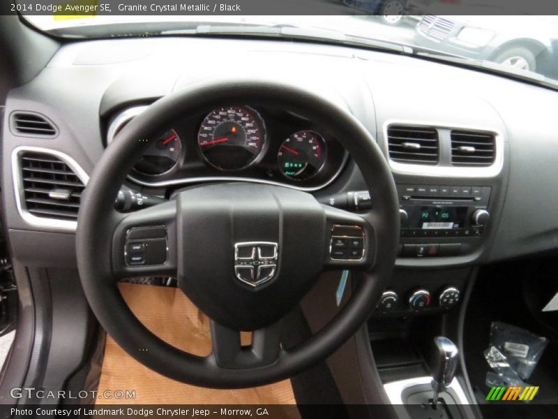 Granite Crystal Metallic / Black 2014 Dodge Avenger SE
