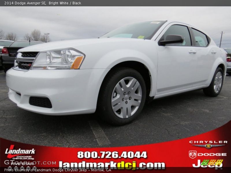 Bright White / Black 2014 Dodge Avenger SE