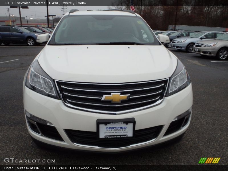 White / Ebony 2013 Chevrolet Traverse LT AWD
