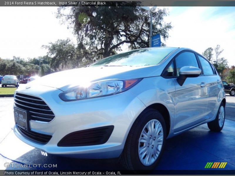 Ingot Silver / Charcoal Black 2014 Ford Fiesta S Hatchback