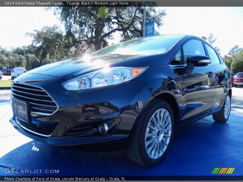 Tuxedo Black / Medium Light Stone 2014 Ford Fiesta Titanium Sedan