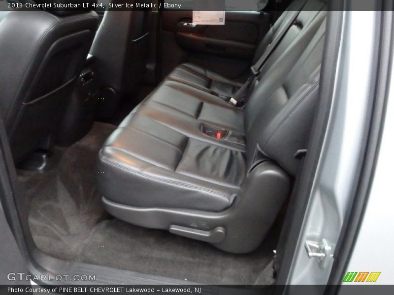 Silver Ice Metallic / Ebony 2013 Chevrolet Suburban LT 4x4
