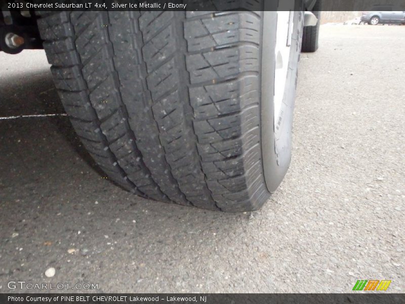 Silver Ice Metallic / Ebony 2013 Chevrolet Suburban LT 4x4