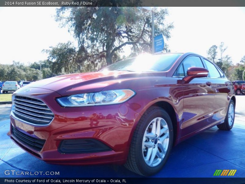Ruby Red / Dune 2014 Ford Fusion SE EcoBoost