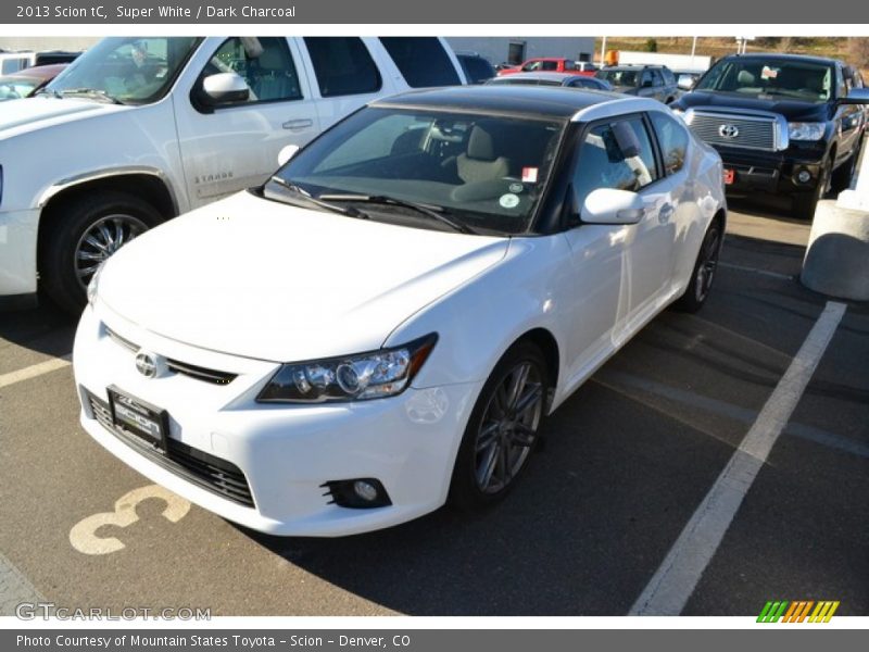 Super White / Dark Charcoal 2013 Scion tC